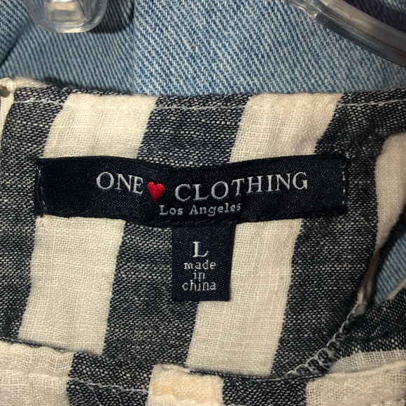 Striped Tank Top - Picture 4 of 4